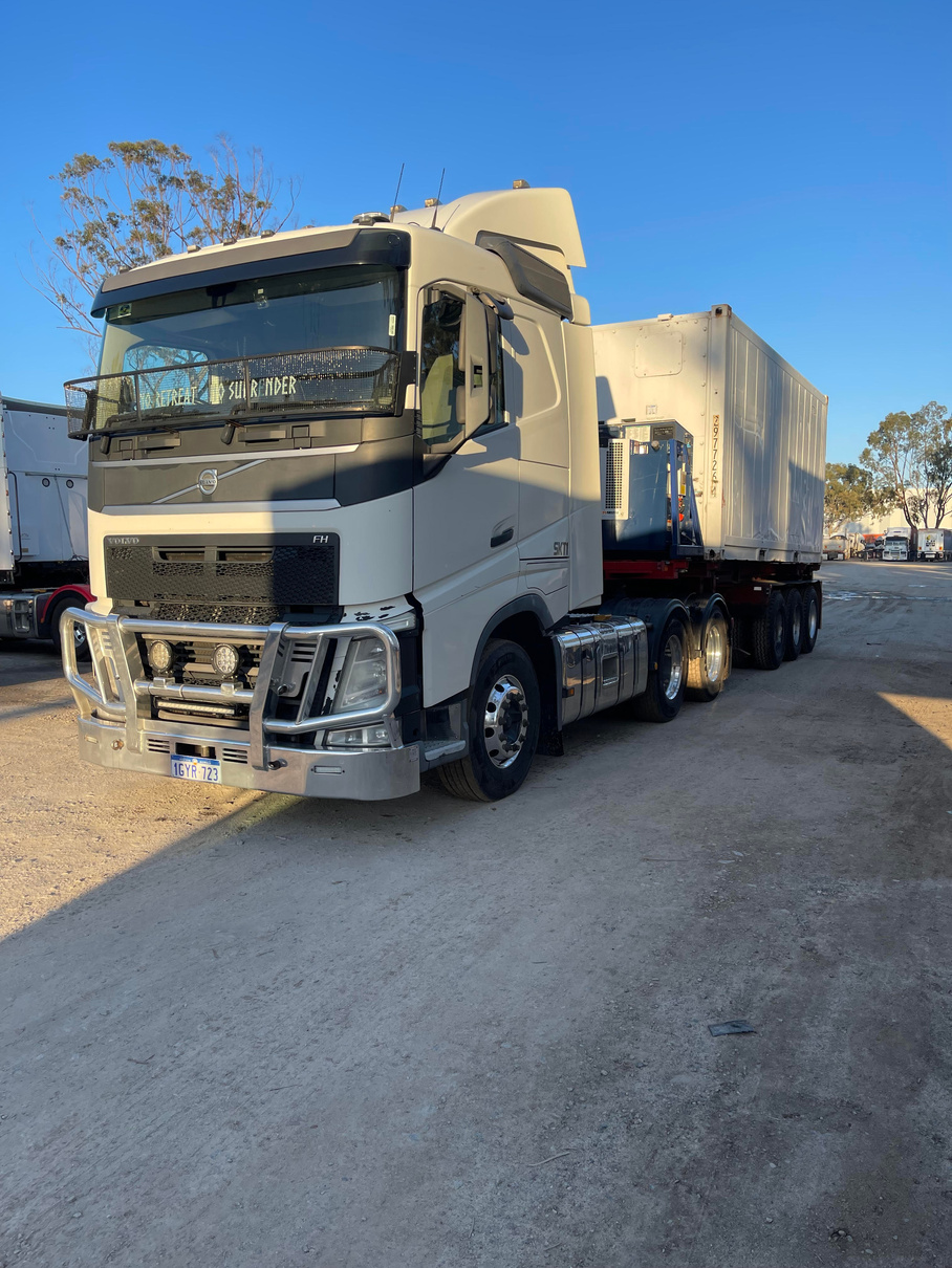 Fridge chiller transport